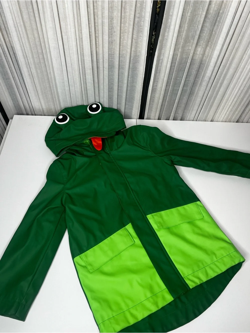 Cat & Jack Green Frog Hooded Rain Jacket with Lime Pockets